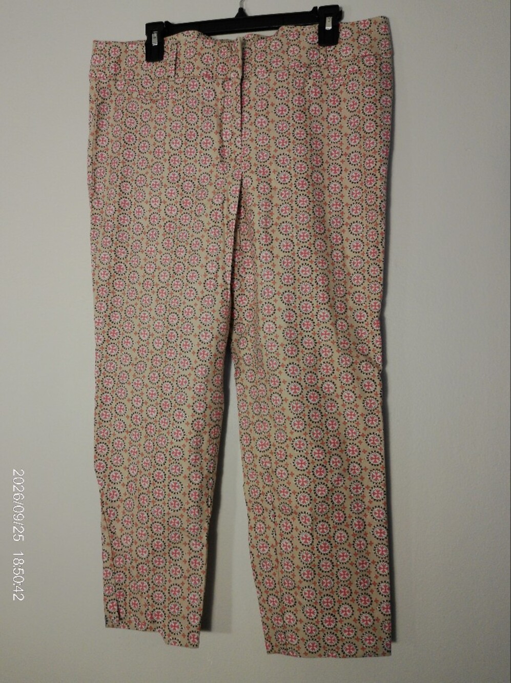 LOFT Cream Straight-Leg Pants with Pink and Black Floral Geo Print